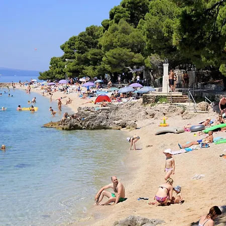Apartment With A Parking Space Brela, Makarska - 18417