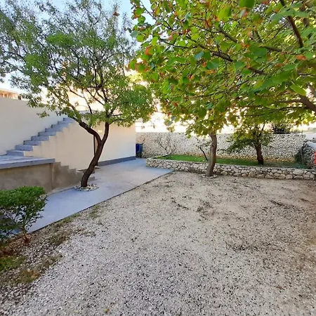 Apartment With A Parking Space Brela, Makarska - 18417