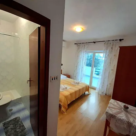 With Parking Space Brela, Makarska - 18417 Brela